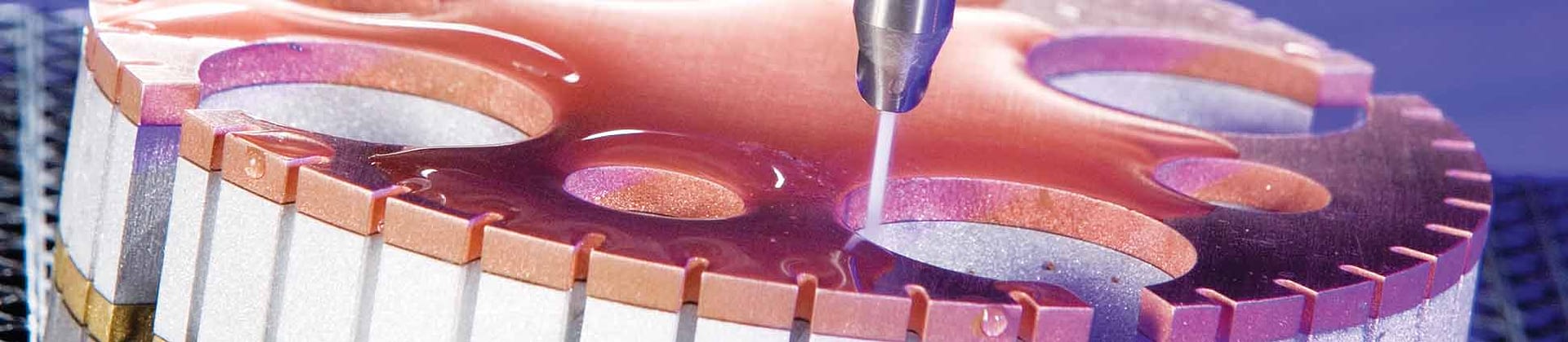Water jet cutting of multilayer materials